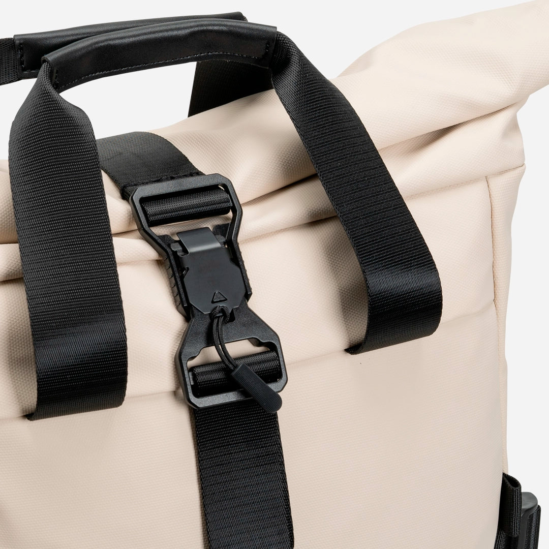 MOCHILA ROLL BAG - SAND BEIGE
