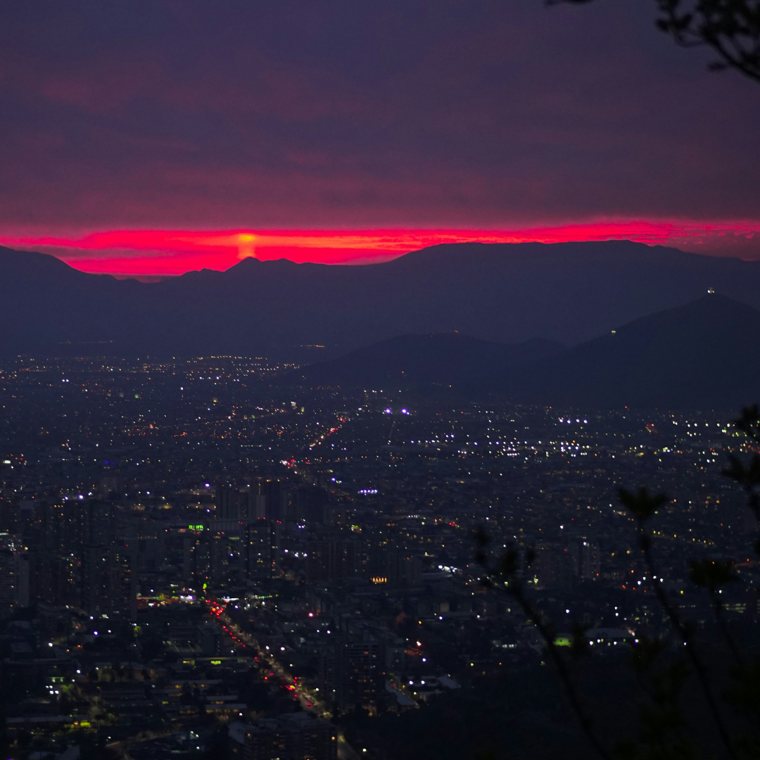 Top 10 Escapadas After Office en Santiago para Renovar tu Energía
