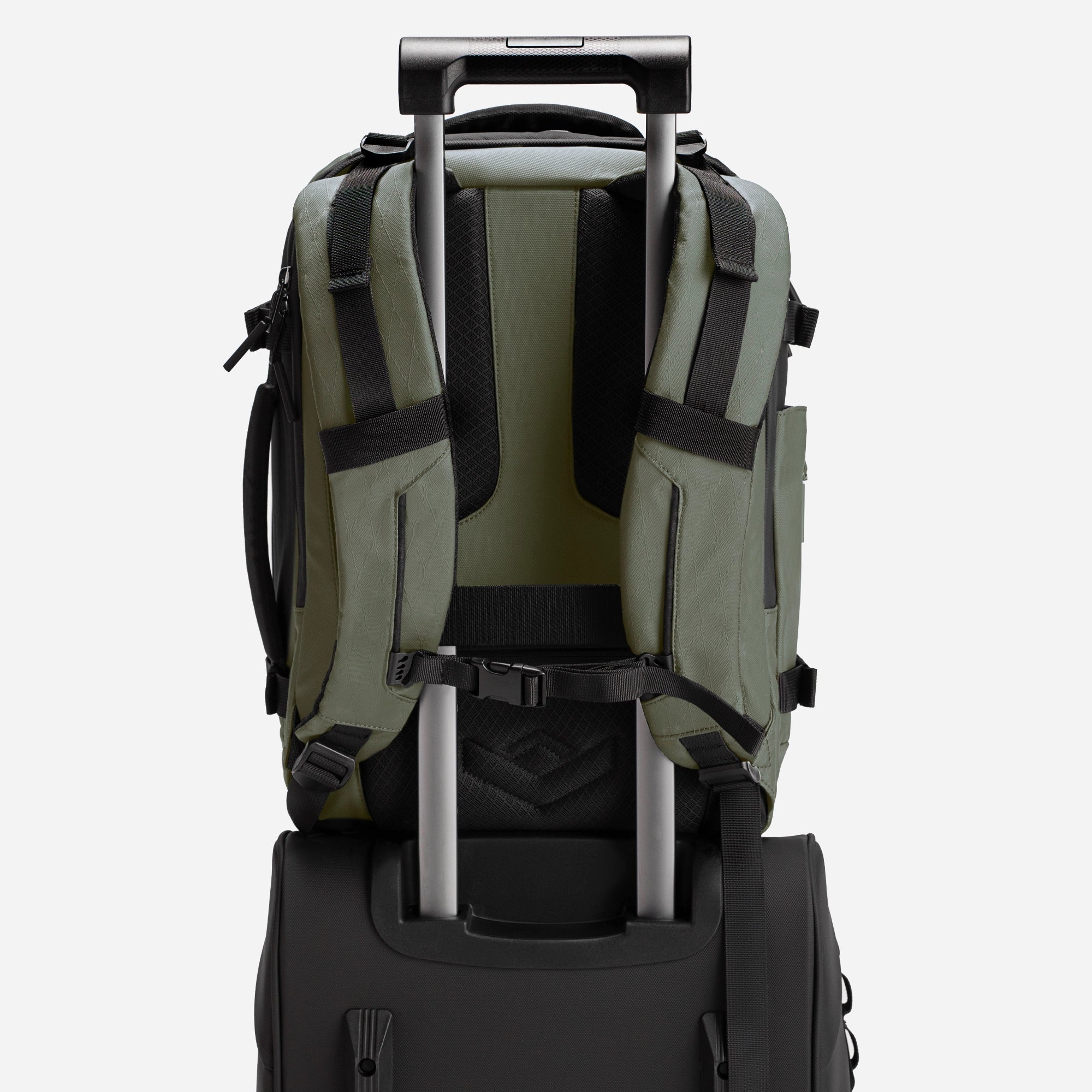 MOCHILA AIRLESS ON TOP - VERDE