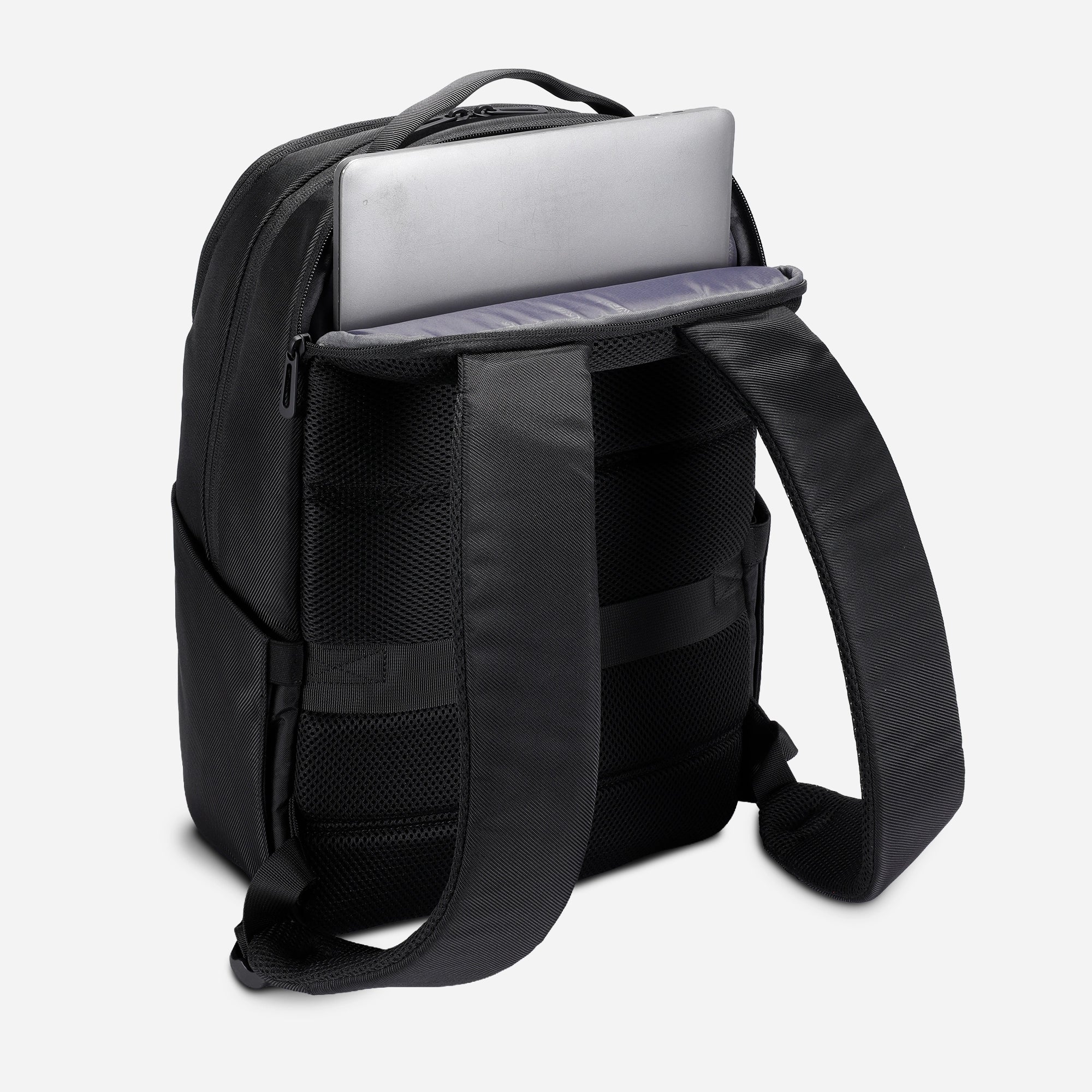 MOCHILA MOVING CORP