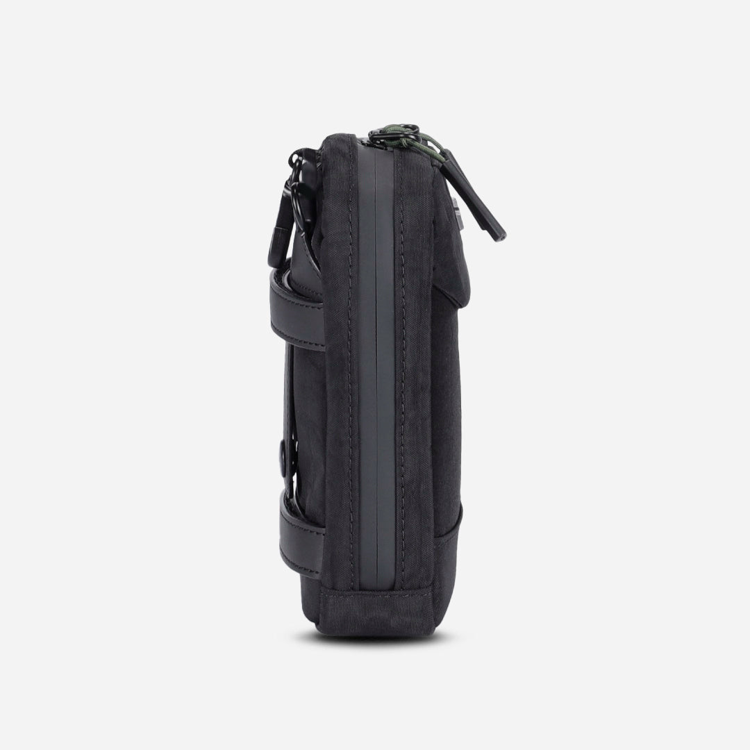 MENNT_SLING_BAG_VERDE_003.webp