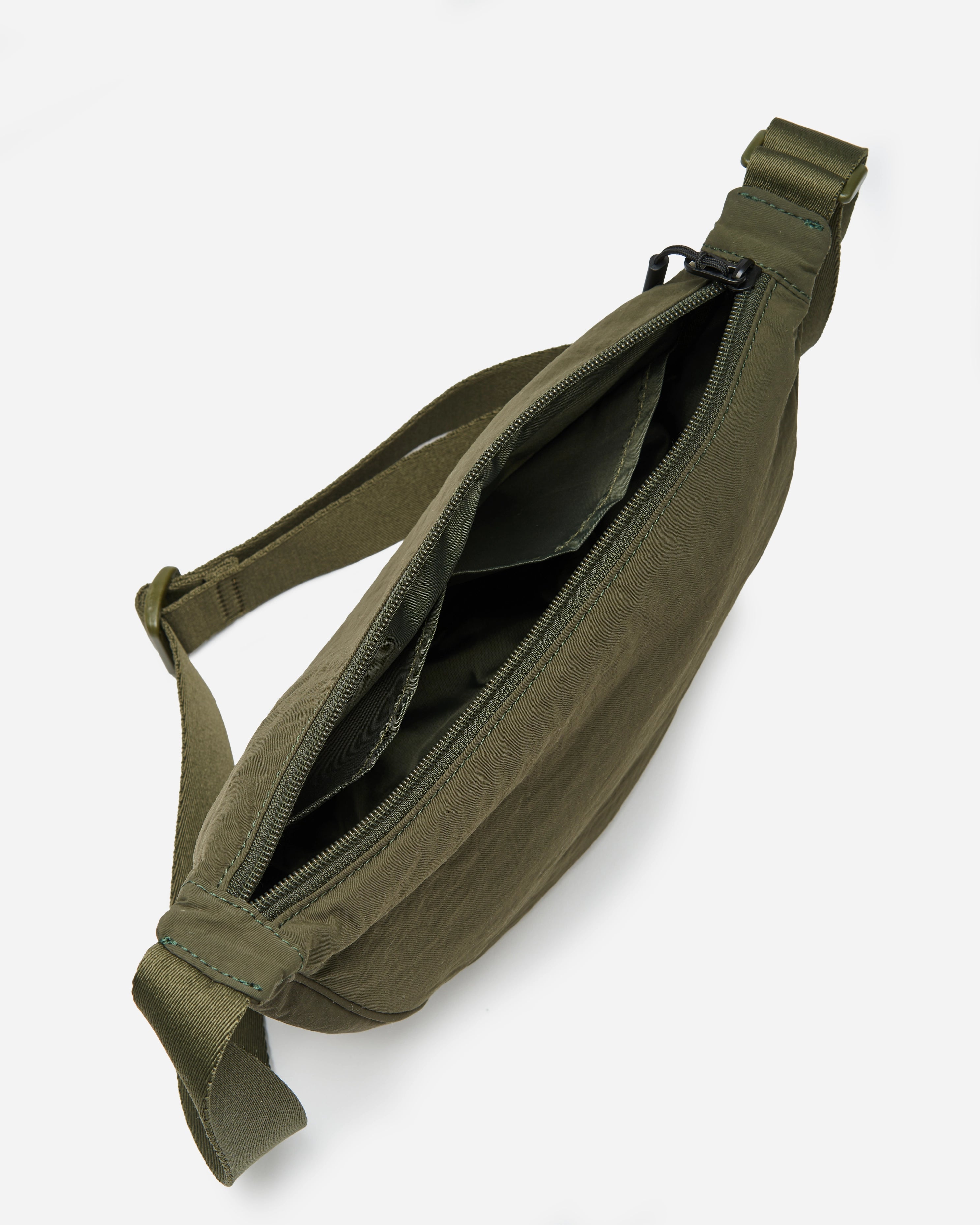 MINI_TOTE_CIERRE_Y_BOLSILLOS.webp