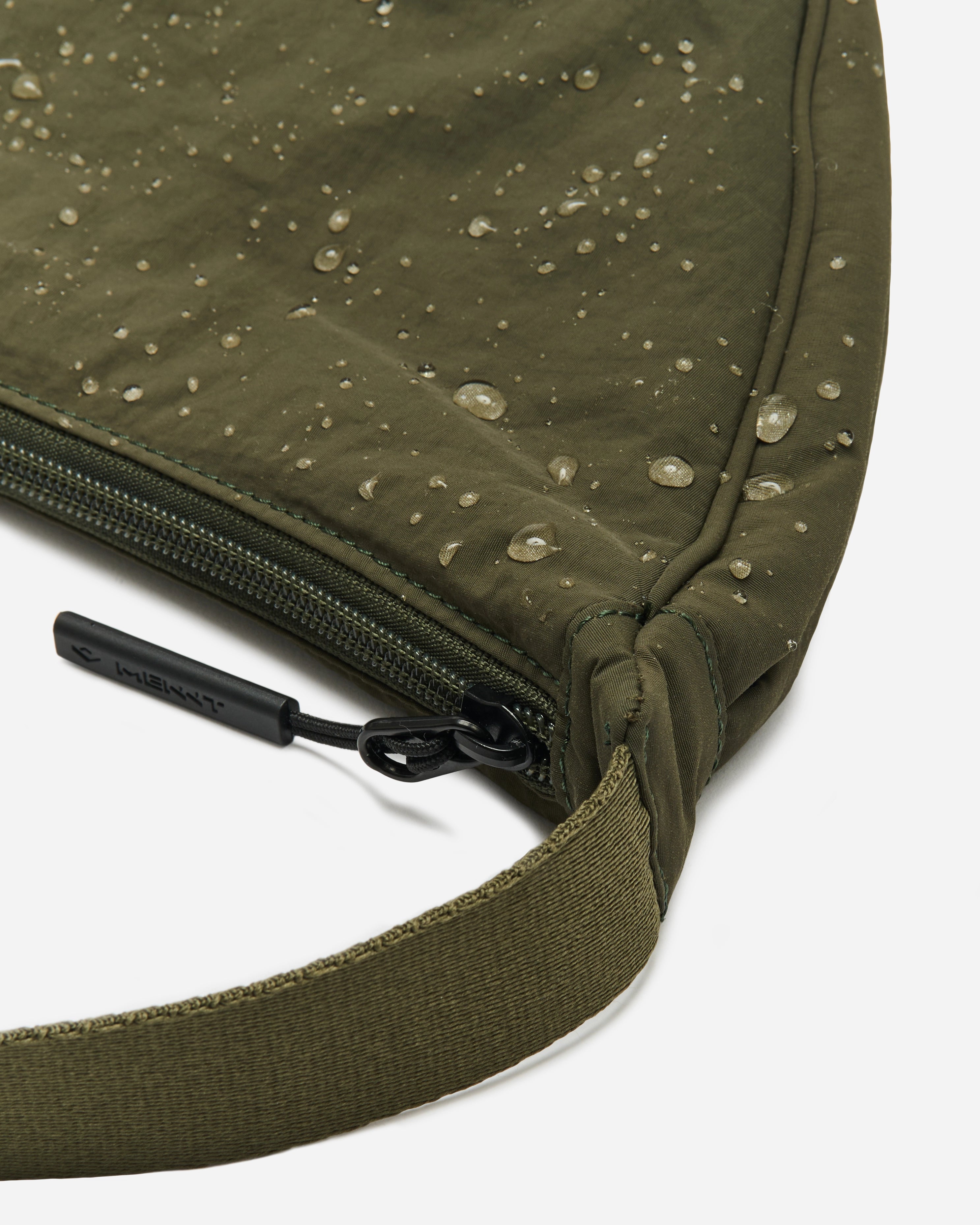 MINI_TOTE_IMPERMEABLE.webp